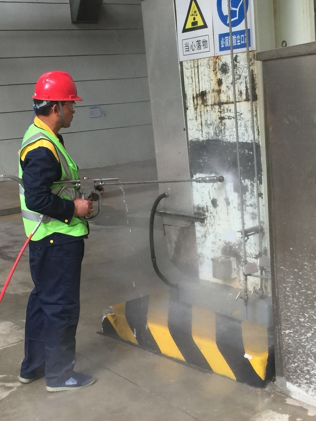 高壓清洗設(shè)備